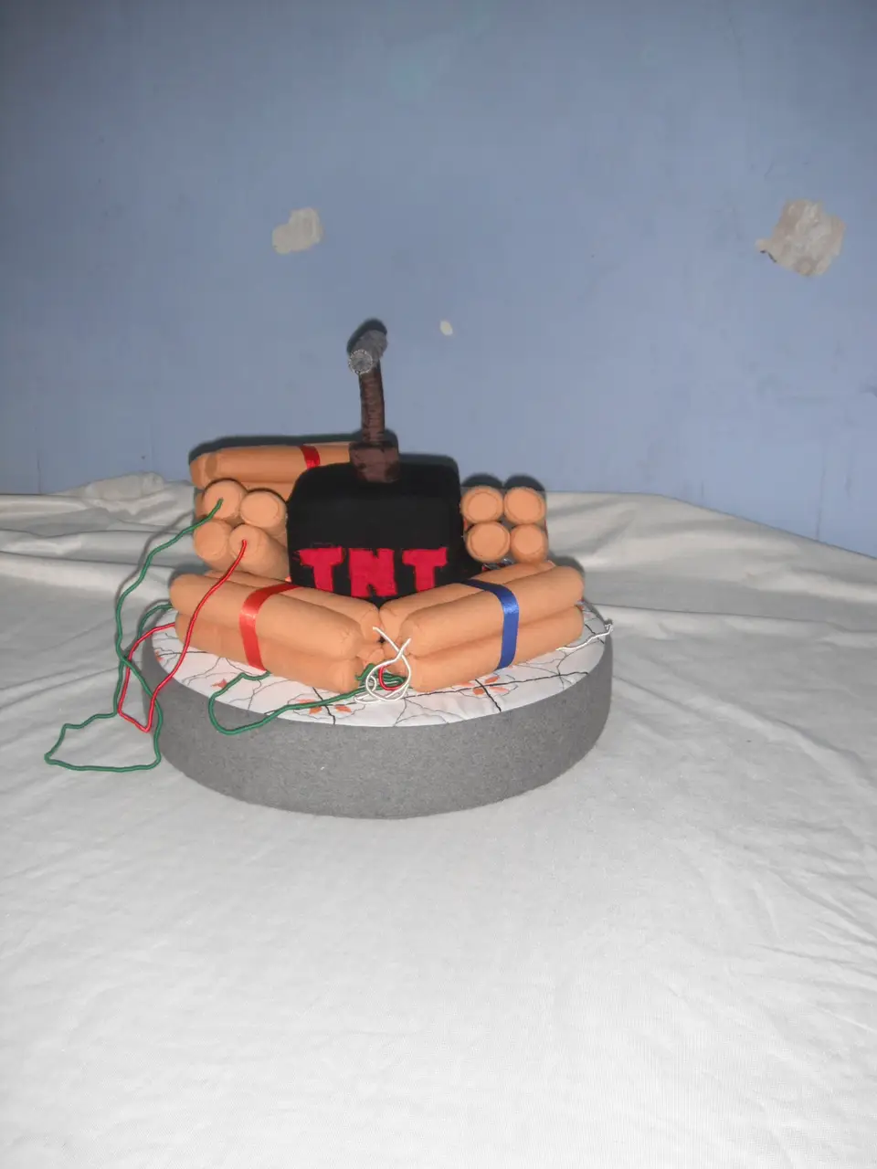 Atentado, escultura, Noel Morera Cruz
